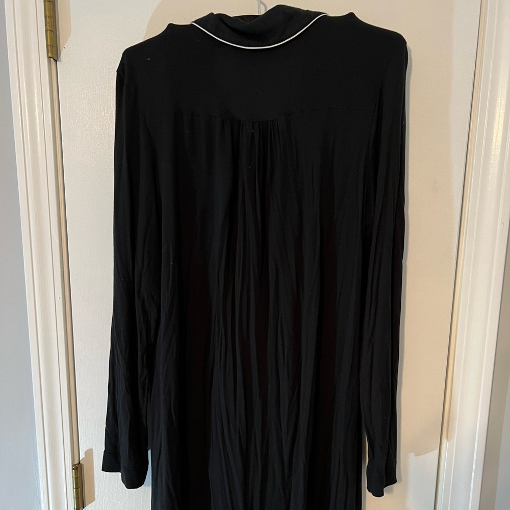 VICTORIA’S SECRET Black Modal Classic Lounge Nightshirt - Size Medium 🖤 - Picture 5 of 5